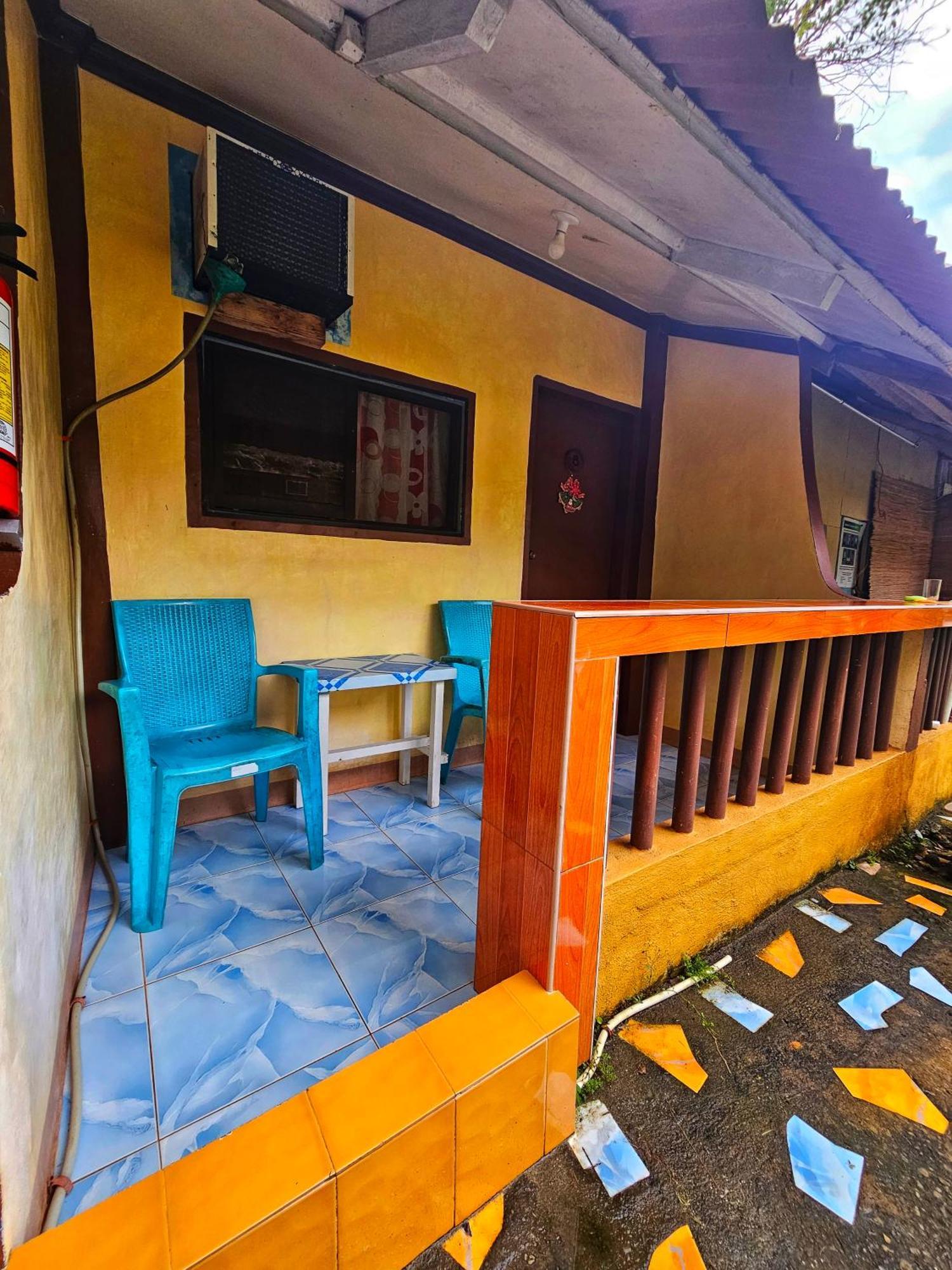 Bohol Sea Breeze Cottages And Resort Tawala  Buitenkant foto