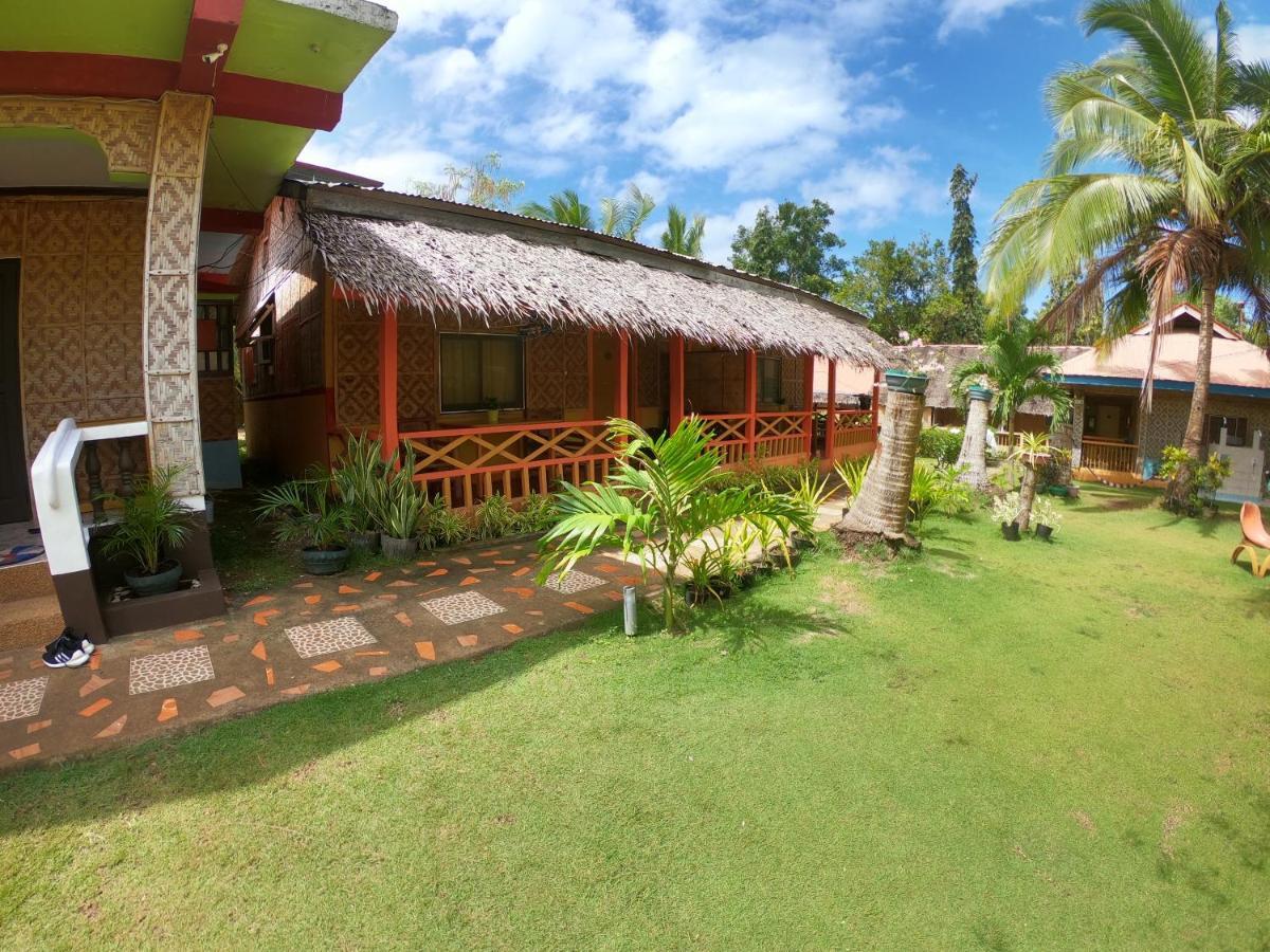 Bohol Sea Breeze Cottages And Resort Tawala  Buitenkant foto
